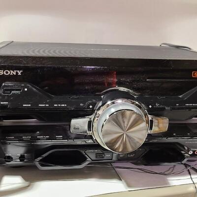 Sony Stereo -Item# 639