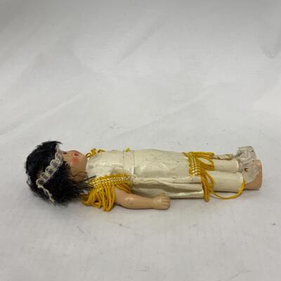[229] VINTAGE | Native American Doll | Plastic Construction