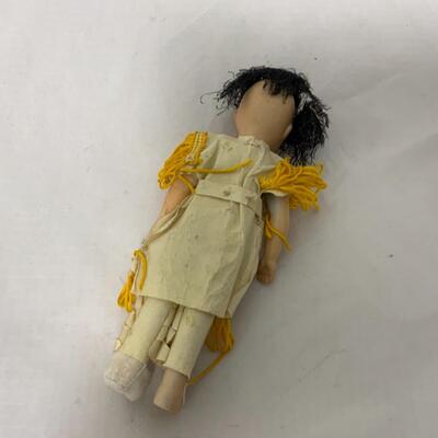 [229] VINTAGE | Native American Doll | Plastic Construction