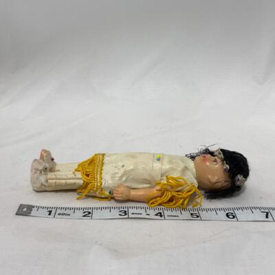 [229] VINTAGE | Native American Doll | Plastic Construction