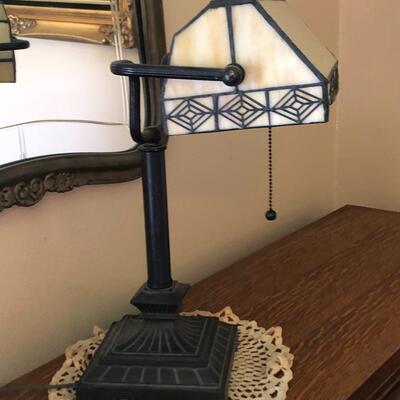 Antique Vintage Style Tiffany-inspired Art Deco Bankers Desk lamp