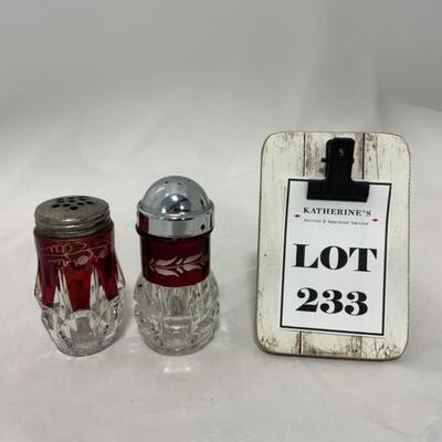 [233] ANTIQUE | Ruby Flash Shakers | Etched Glass