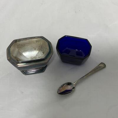[242] VINTAGE | Silver Plate Salt Dip | Cobalt Glass Insert