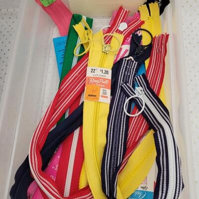 Lot 291: Assorted Craft/Sewing Supplies 