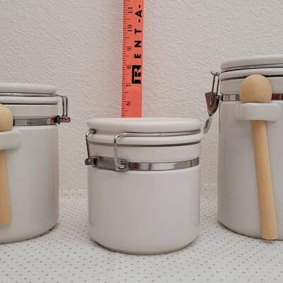 Lot 294: Set of (3) GIBSON Graduated Canisters w/ Spoon Accent 