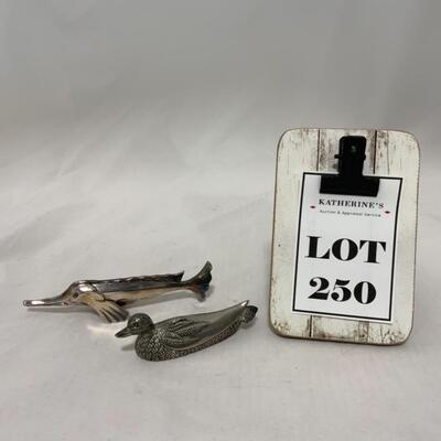 {250} Two Figural Marked Knife Rests | Oâ€™Galia | Silea 