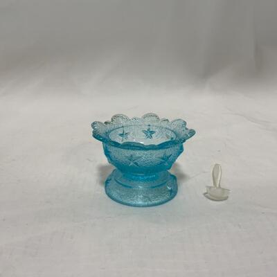[251] VINTAGE | Blue Glass Salt Dip | Cellar | Stars