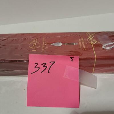 Lenox Cake Server -Item# 337