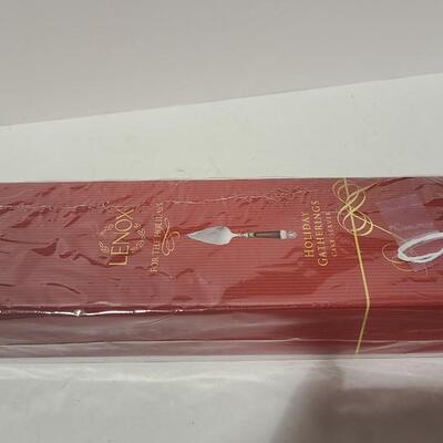 Lenox Cake Server -Item# 337