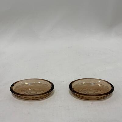 [254] VINTAGE | Two Flat Salt Dips | Silhouette Design