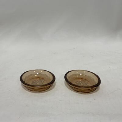 [254] VINTAGE | Two Flat Salt Dips | Silhouette Design