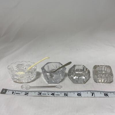 [256] VINTAGE | Four Clear Glass Salt Dips | Spoons
