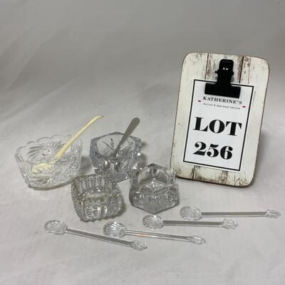[256] VINTAGE | Four Clear Glass Salt Dips | Spoons