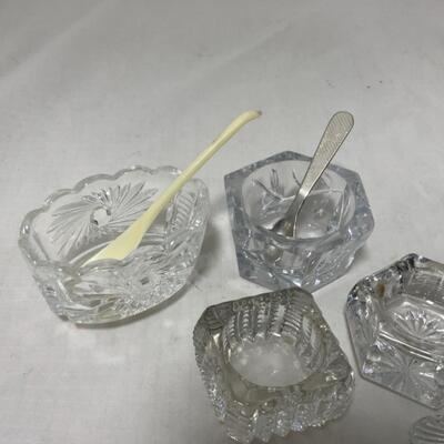 [256] VINTAGE | Four Clear Glass Salt Dips | Spoons