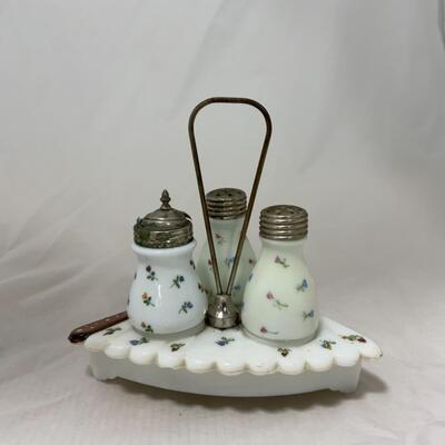[268] ANTIQUE | 1890 | Dithridge | Scalloped Fan Condiment Set