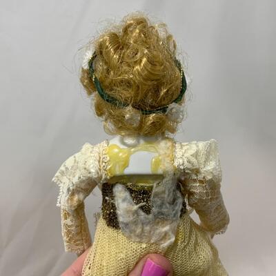 [269] Modern Ceramic Doll Sachet | Vintage Candle-Climber Fairy