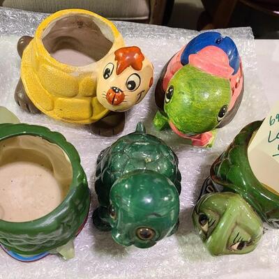 Lot of Turtles -Item# 693