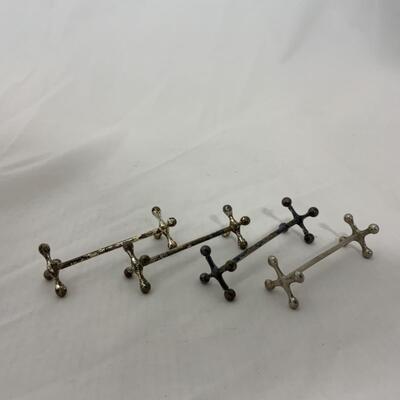 [276] VINTAGE | Four Silver Plate Knife Rests 