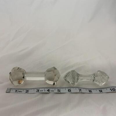 [277] VINTAGE | Two Faceted Crystal Knife Rests