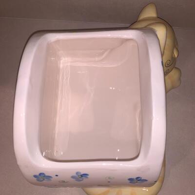 Vintage cat cookie jar 