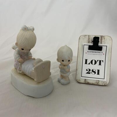 [281] Two Precious Moments Figures | Lovely | Music Box