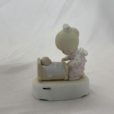 [281] Two Precious Moments Figures | Lovely | Music Box