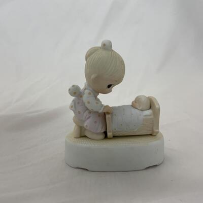 [281] Two Precious Moments Figures | Lovely | Music Box