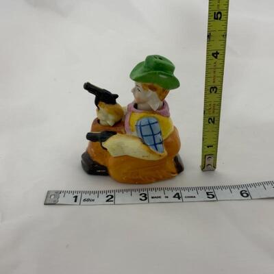 [285] VINTAGE | Cowboy Nodder | Salt and Pepper