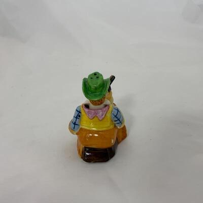 [285] VINTAGE | Cowboy Nodder | Salt and Pepper