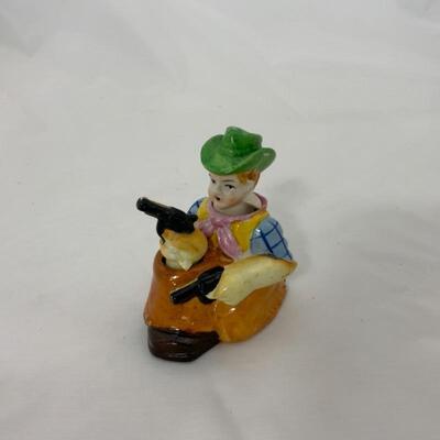 [285] VINTAGE | Cowboy Nodder | Salt and Pepper