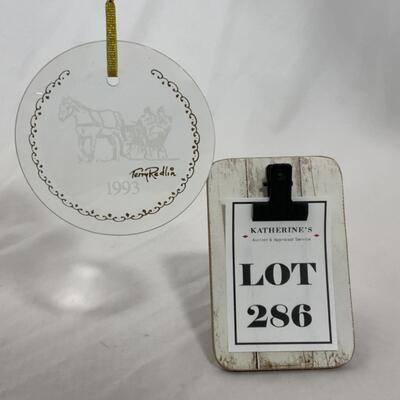 [286] 1993 Terry Redlin | Glass Christmas Ornament