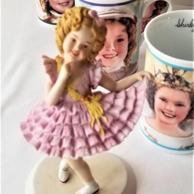 Lot #77  Shirley Temple Danbury Mint Mugs - 2002 - along with bisque figure