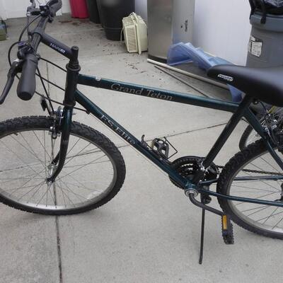 LOT 152 GRAND TETON BIKE