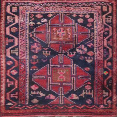 Persian Hamedan Vintage Rug 4'9