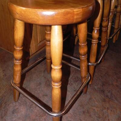 LOT 157 4 WOODEN BAR STOOLS