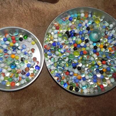 LOT 50 MARBLES