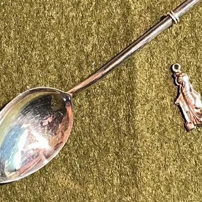 Lot 335 Set of 6 Sterling Ice Tea Spoons with Charms