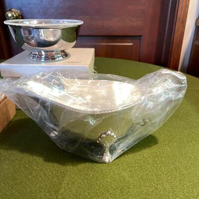 Lot 357 Group 4 Silver Plate Unused Serving Items Bowl Gravy Bottle Coaster Cheese
