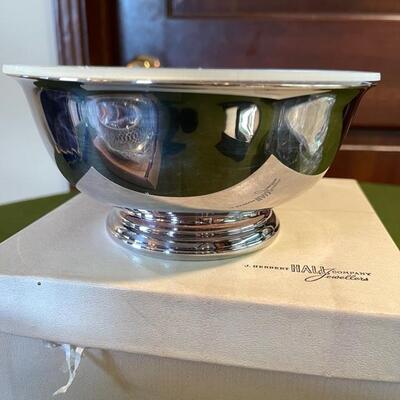 Lot 357 Group 4 Silver Plate Unused Serving Items Bowl Gravy Bottle Coaster Cheese