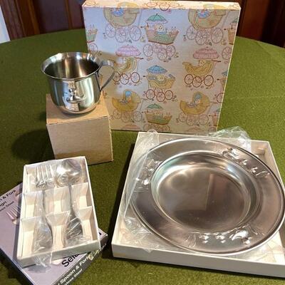 Lot 363 NEW Toddler Set Stainless Plate Cup Fork Spoon Selandia Denmark Duck