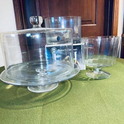 Lot 376 Group 3 Kitchen Glass Items Footed Covered Cake Stand 2 Trifle Straight Side Bowls