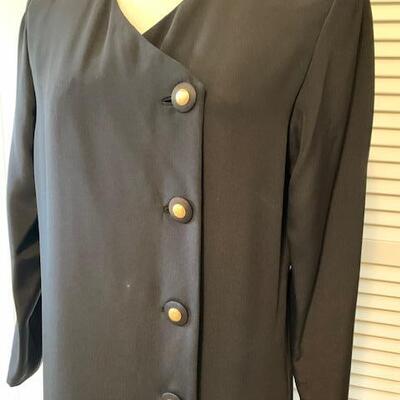 Lot 388  Vintage Black Front Button Dress Size Medium Should Pads No Label 