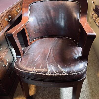 Lot 419  Antique Reproduction Desk Chair Leather Wood Frame  AS IS