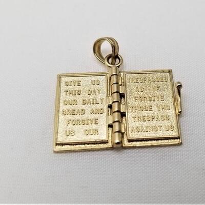 Lot #102  14kt Gold Lord's Prayer Charm