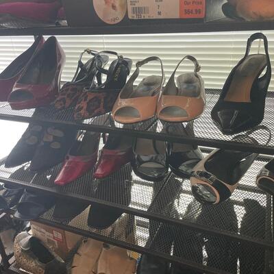 Size 7 mostly new w tags ladies shoes and rack 