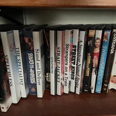 DVD  VHS LOT 