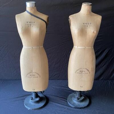 LOT#L11: Pair of Wolf #14 Dress Forms
