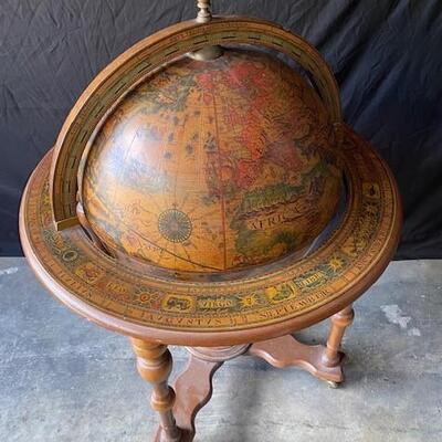 LOT#L28: Vintage Bar Globe