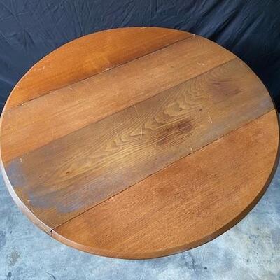 LOT#33: Antique Oak Drop Leaf Table