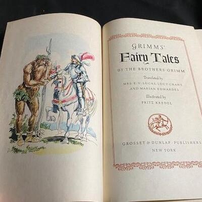 LOT#145: Vintage Fairy Tale Books